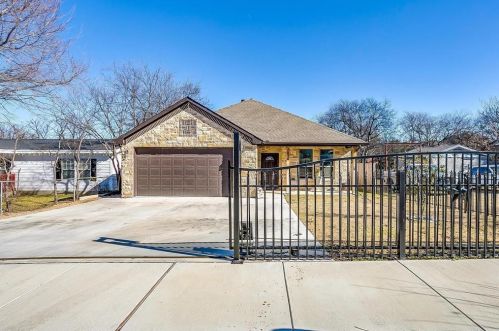 2958 Rosen Ave, Fort Worth, TX 76106-5456