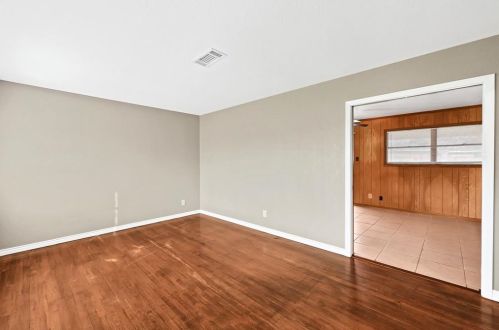 917 Martha St, Deer Park TX  77536-3309 exterior