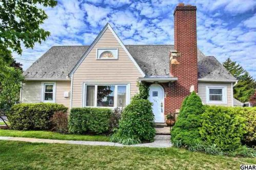 764 Fishburn Rd, Swatara, PA 17033-2011