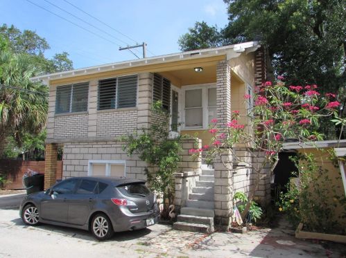 2624 12th St, Saint Petersburg, FL 33704-2645