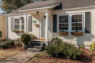 1507 Hanover St, Raleigh, NC 27608-2535