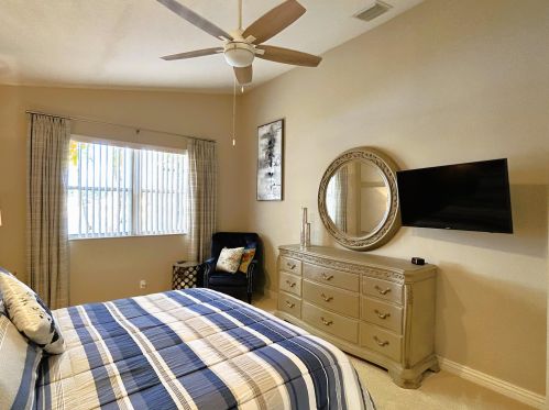 121 Lawton Rd, Fort Pierce FL  34986-2608 exterior