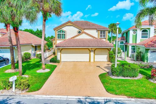 12851 Oak Knoll Dr, West Palm Beach, FL 33418-6997