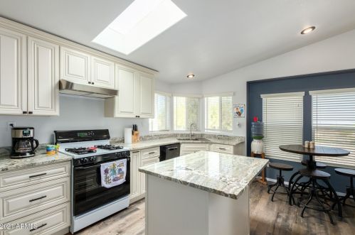 45444 20th St, Phoenix AZ 85087-7526 exterior