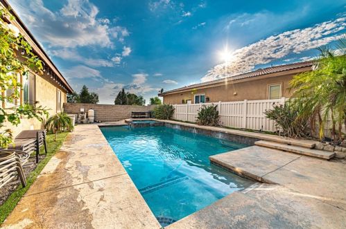 3040 Akron St, San Bernardino, CA 92407-5171