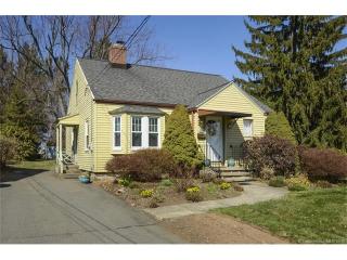 35 Henderson St, Bristol, CT 06010-3630