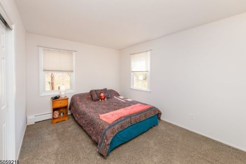 14 Alvin Rd, West Milford Lakes NJ  07480-1643 exterior