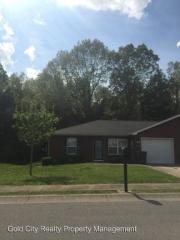 138 Croghan Way, Big Spring KY  40175-9724 exterior