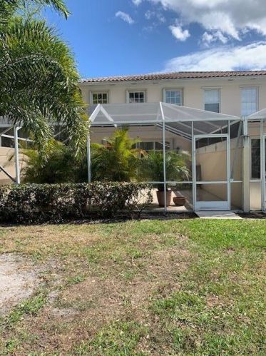 353 Salinas Dr, West Palm Beach, FL 33410-4309