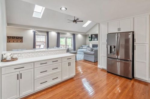 928 Old Washington Rd, Canonsburg PA  15317-3230 exterior