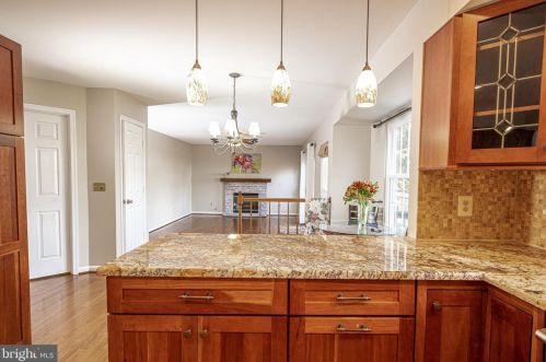 206 Wingate Pl, Leesburg VA 20175-2531 exterior