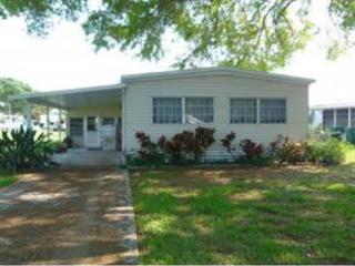 412 6th St, Okeechobee FL  34972-2686 exterior
