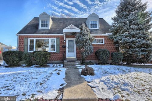 3821 Green St, Harrisburg, PA 17110-1544