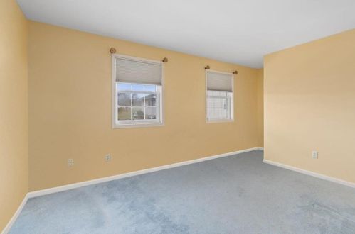 4 Saratoga Ct, Easton PA  18040-1046 exterior