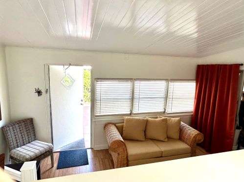 4166 Bobwhite Dr, Boynton Beach FL  33436-2602 exterior