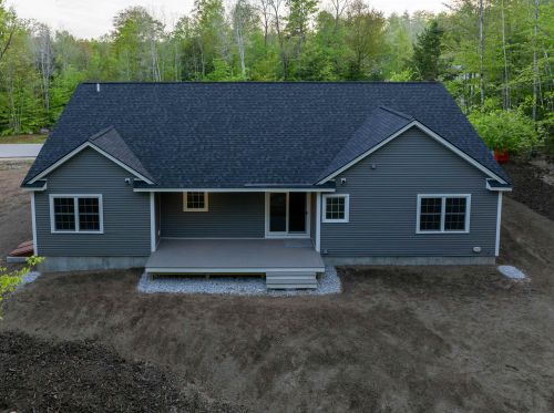 969 Grandview Rd, Albany NH  03818-7125 exterior