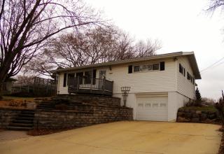 1648 Haas St, Madison, WI 53704-2106