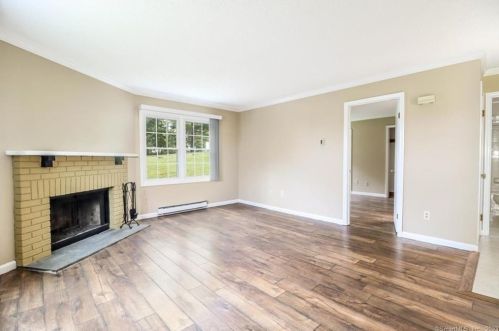 11 Beard Dr, Northville, CT 06776-3716