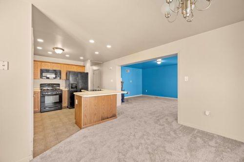 1419 Beham Ridge Rd, Claysville, PA 15323-1142