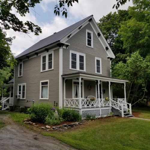 64 Oak St, Unity, NH 03773-3033