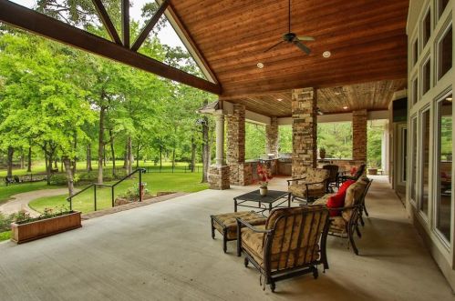 28632 Sharon Louise, Magnolia TX  77355-4611 exterior