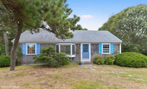 50 Patterson Rd, Chatham, MA 02633-1035
