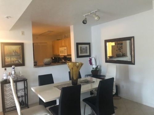 609 Sheridan St, Dania Beach FL  33004-4624 exterior