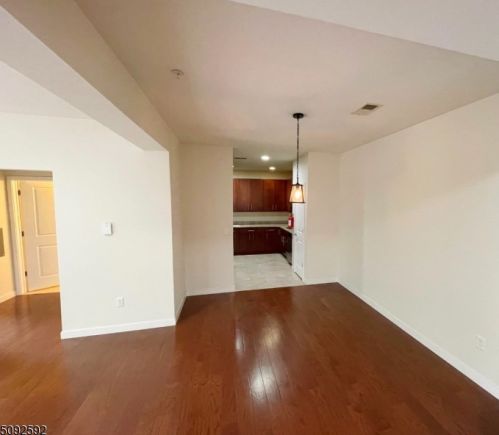 426 Tower Blvd, Piscataway NJ  08854 exterior