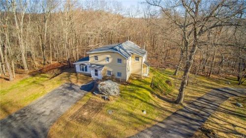 36 Fairfield Dr, Patterson, NY 12563-2153