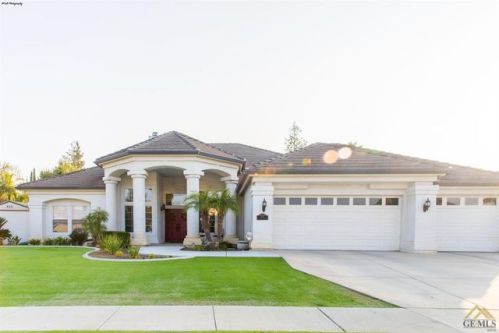 606 Cedar Ridge Dr, Bakersfield, CA 93312-6312