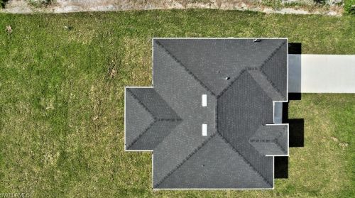 422 Progress Ave, Lehigh Acres FL 33974-0459 exterior