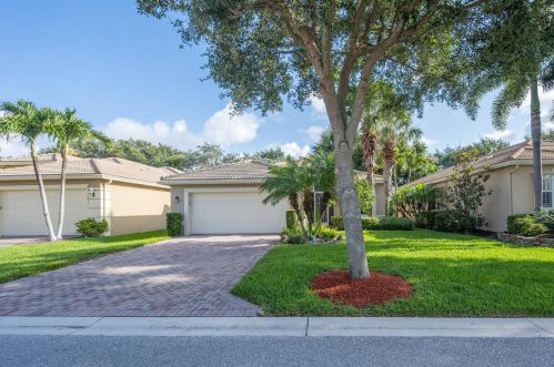 10929 Deer Park Ln, Boynton Beach, FL 33437-3941