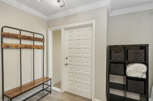 18061 Royal Hammock Blvd, Naples FL  34114-8944 exterior