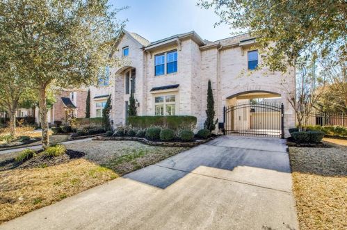 7506 Garden Knoll Ln, Humble, TX 77396-1575