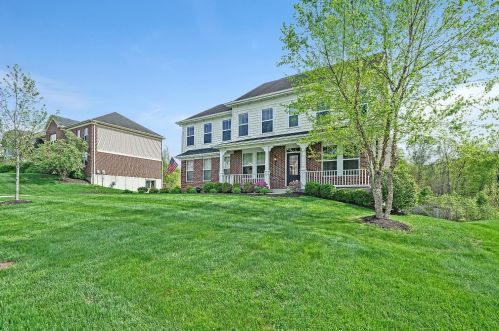 1085 Sophia Dr, Milford, OH 45150-8040