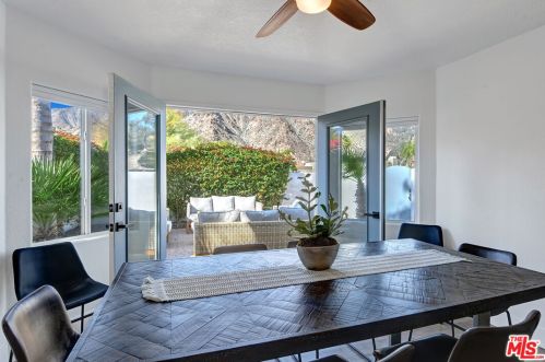 54404 Avenida Madero, La Quinta CA  92253-3620 exterior