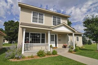 2716 36th St, Minneapolis, MN 55406-1788