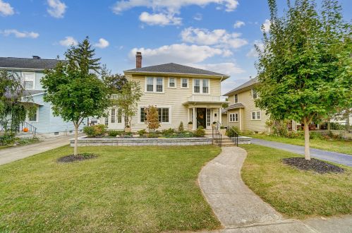 1751 Stratford Pl, Springfield, OH 45504-1408