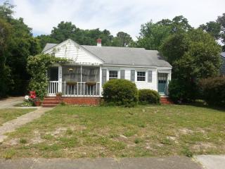 813 Morningside Dr, Wilmington NC  28401-7221 exterior