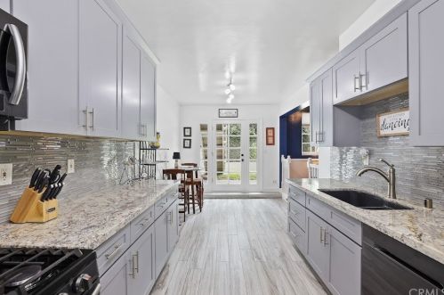 601 Valley View Dr, Fullerton CA  92835-4064 exterior