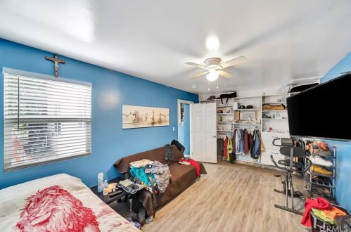 17119 Saticoy St, Van Nuys CA 91406-2146 exterior