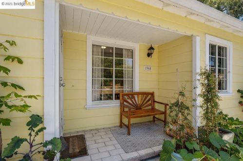 1960 Howe Dr, San Leandro, CA 94578-1319