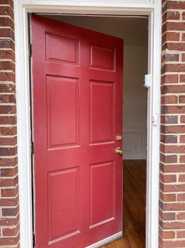 4884 Pinnacle Dr, Stone Mountain, GA 30088-2374