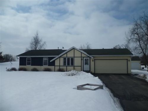 375 Pagelow Rd, Brooklyn, WI 53521-9426