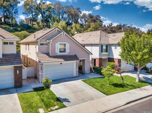 15692 Willow Run Dr, Chino Hills, CA 91709-3605