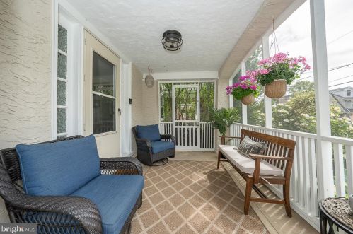 628 Woodcrest Ave, Ardmore, PA 19003-1920
