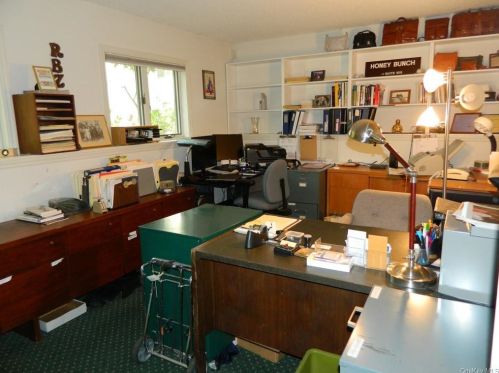 231 Briarwood Dr, Somers Town NY  10589-1810 exterior