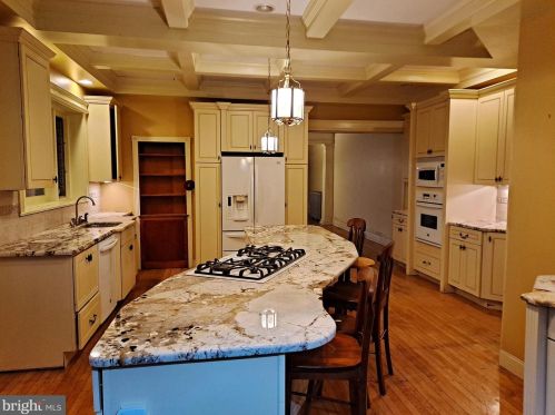 1339 Dekalb St, Norristown PA  19401-3403 exterior