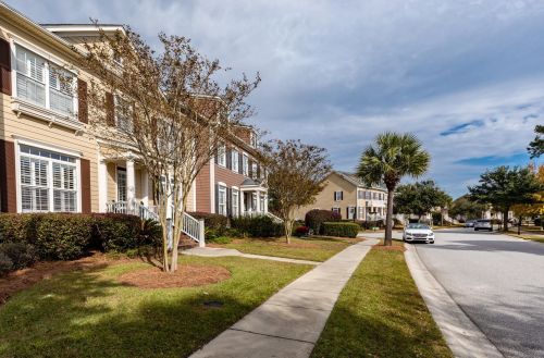 1465 Clancy Rd, Mount Pleasant SC  29466-9319 exterior