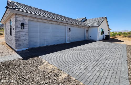 32568 142nd St, Scottsdale, AZ 85262-5888